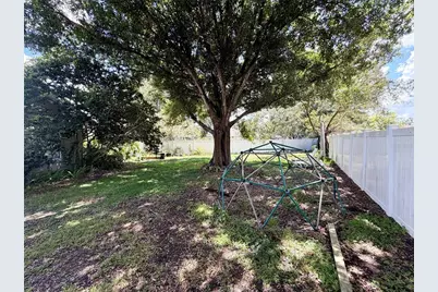 405 Valley Court, Winter Haven, FL 33884 - Photo 12
