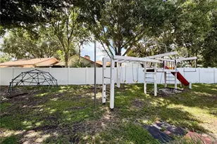 405 Valley Ct, Winter Haven, FL 33884 - Photo 18