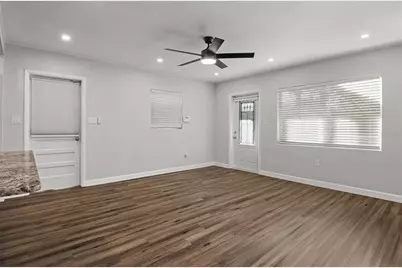603 Hinton Crescent, Lakeland, FL 33803 - Photo 6
