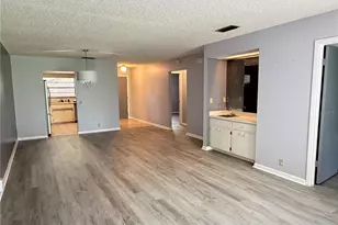 1026 Medinah Dr, Winter Haven, FL 33884 - Photo 10