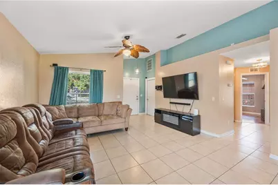 7859 Sugar Pine Boulevard, Lakeland, FL 33810 - Photo 6
