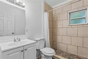 2409 W Parker St, Lakeland, FL 33815 - Photo 14