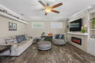 145 Winona Cir, Auburndale, FL 33823 - Photo 12
