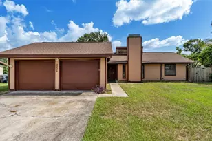 2236 Country Loop N, Lakeland, FL 33811 - Photo 1