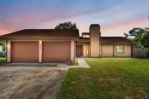 2236 Country Loop N, Lakeland, FL 33811 - Photo 4