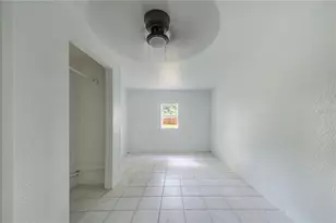 6 E Magnolia St, Davenport, FL 33837 - Photo 14