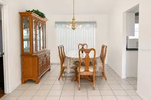 204 Lake Mariam Ct, Winter Haven, FL 33884 - Photo 10