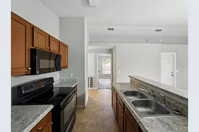 829 N Lake Avenue, Lakeland, FL 33801 - Photo 12