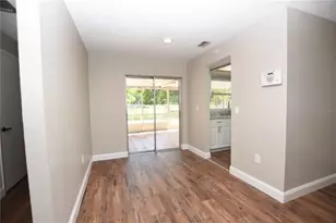 1224 Waterview Blvd E, Lakeland, FL 33801 - Photo 10