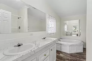 1315 Windsong Dr, Lakeland, FL 33811 - Photo 14