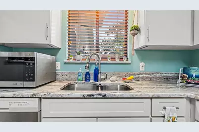 6627 Sweetbriar Lane, Lakeland, FL 33813 - Photo 8