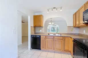 11510 Pampas Dr, New Port Richey, FL 34654 - Photo 10