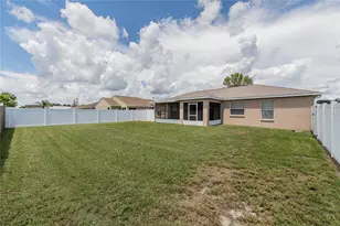 3291 Winchester Estates Cir, Lakeland, FL 33810 - Photo 6