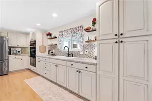 8241 Weatherford Ave, Brooksville, FL 34613 - Photo 6
