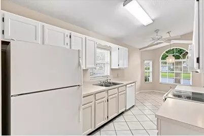 619 Cockatoo Loop, Lakeland, FL 33809 - Photo 18
