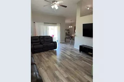5619 Fischer Drive, Lakeland, FL 33812 - Photo 2