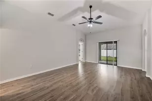 7019 Heatherbrook Dr, Lakeland, FL 33809 - Photo 12