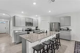 5620 Siltstone St, Lakeland, FL 33811 - Photo 6