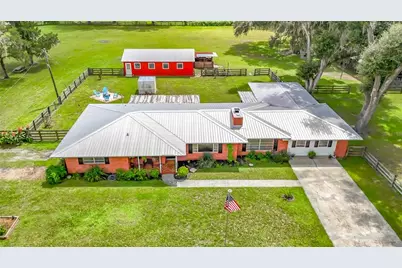1644 W Socrum Loop Road, Lakeland, FL 33810 - Photo 2