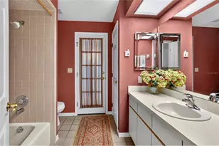 1221 E Edgewood Dr, Lakeland, FL 33803 - Photo 36