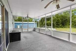 2211 Pioneer Dr, Lakeland, FL 33809 - Photo 40
