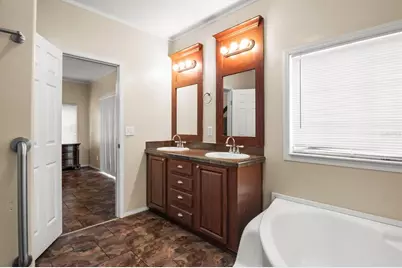 2211 Pioneer Drive, Lakeland, FL 33809 - Photo 22