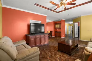 2211 Pioneer Dr, Lakeland, FL 33809 - Photo 10