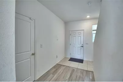 537 Madison Drive, Davenport, FL 33837 - Photo 2
