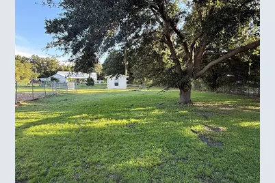 1978 Wooten Road, Dover, FL 33527 - Photo 12