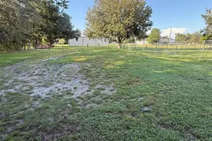 1978 Wooten Rd, Dover, FL 33527 - Photo 10