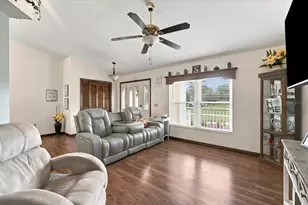 1731 Brangus Dr, Lakeland, FL 33810 - Photo 20