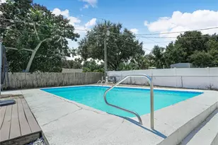 437 Broward Terrace, Winter Haven, FL 33884 - Photo 4