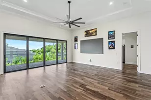 5405 Delphi Hills Cir, Lakeland, FL 33812 - Photo 2