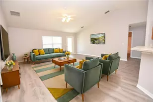 6835 Hunters Crossing Blvd, Lakeland, FL 33809 - Photo 12