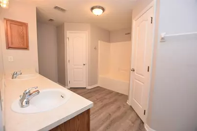 6835 Hunters Crossing Boulevard, Lakeland, FL 33809 - Photo 16