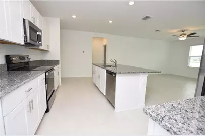 1855 Red Loop, Lakeland, FL 33801 - Photo 10