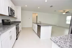 1855 Red Loop, Lakeland, FL 33801 - Photo 10