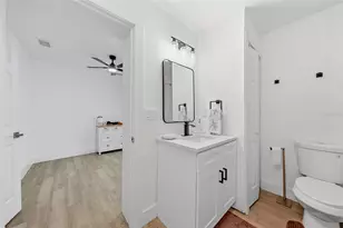 10124 N Hyacinth Ave, Tampa, FL 33612 - Photo 28