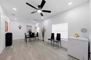 10124 N Hyacinth Ave, Tampa, FL 33612 - Photo 16