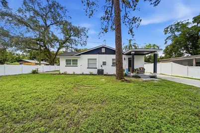 10124 N Hyacinth Avenue, Tampa, FL 33612 - Photo 10