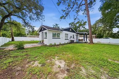 10124 N Hyacinth Avenue, Tampa, FL 33612 - Photo 1
