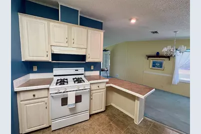 6107 Grand Oaks Drive SE, Winter Haven, FL 33884 - Photo 12
