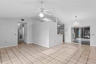 5835 Daughtery Downs Loop, Lakeland, FL 33809 - Photo 6