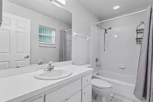 5835 Daughtery Downs Loop, Lakeland, FL 33809 - Photo 18