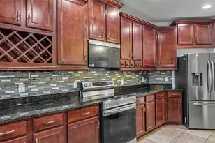 3950 Sunset Lake Dr, Lakeland, FL 33810 - Photo 4