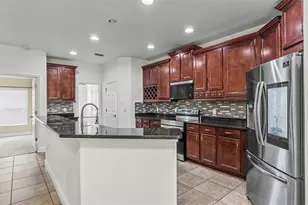 3950 Sunset Lake Dr, Lakeland, FL 33810 - Photo 6