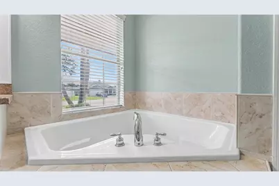 116 Bentley Oaks Boulevard, Auburndale, FL 33823 - Photo 32