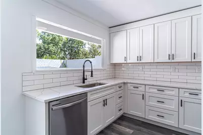 1558 Drexel Avenue NE, Winter Haven, FL 33881 - Photo 8