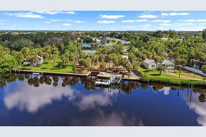 102 Trouve Lane, Ruskin, FL 33570 - Photo 6