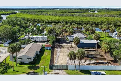 102 Trouve Lane, Ruskin, FL 33570 - Photo 2